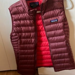 Women’s down vest